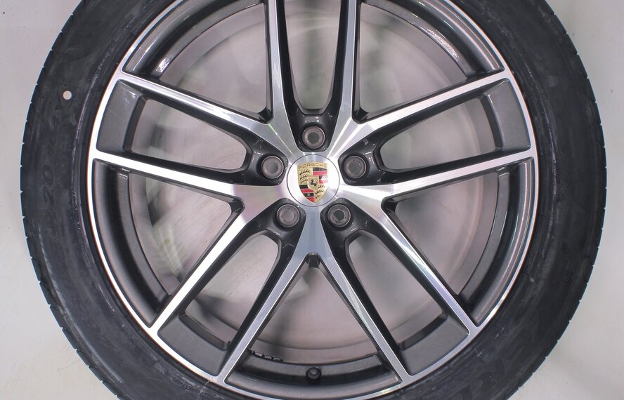 Porsche Porsche Macan II + III 95B 20-Zoll-Felgen Pirelli Sommerkompletträder Neu Original