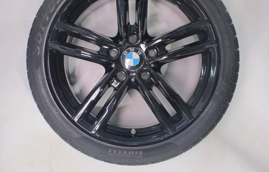 BMW BMW 1 2er F20 F21 F22 F23 719M 18-Zoll-Felgen Pirelli Runflat Winterkompletträder Neu Original
