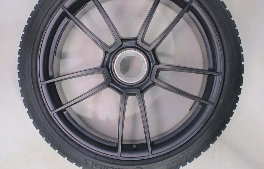 Porsche Porsche 911 992 GTS Turbo S GT3 20 & 21-Zoll Felgen Continental Winterkompletträder Original