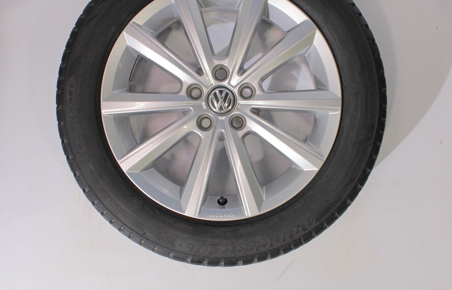 Volkswagen VW Polo 2G 16-Zoll-Felgen Bridgestone Winterkompletträder Original