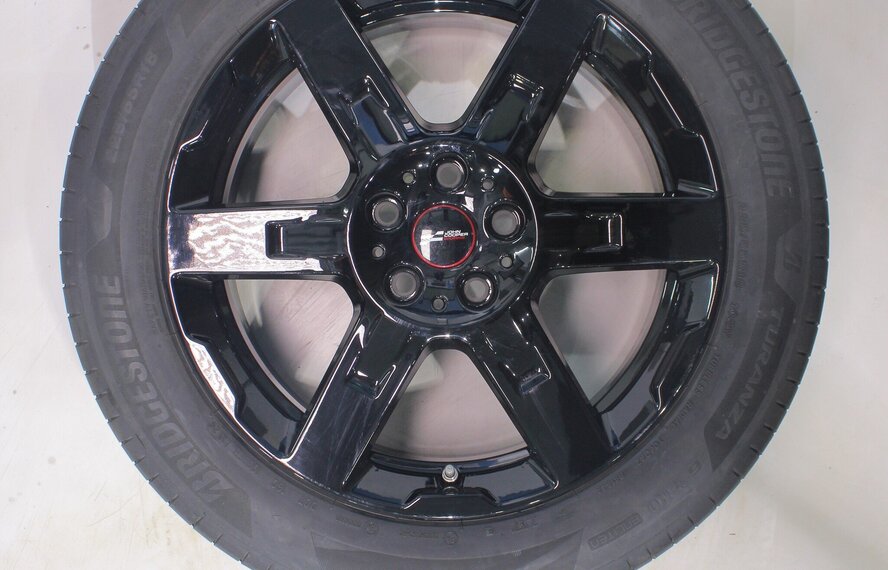 Mini Mini U25 Countryman 944 18 Zoll Felgen Bridgestone Sommerreifen Original