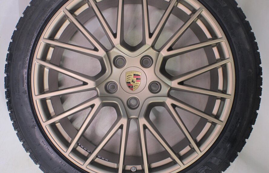 Porsche Porsche Cayenne E3 21 Zoll Felgen Michelin Winterreifen Original