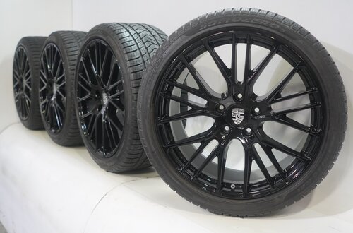 Porsche Porsche Panamera 971 21 Zoll Felgen Pirelli Winterreifen Original