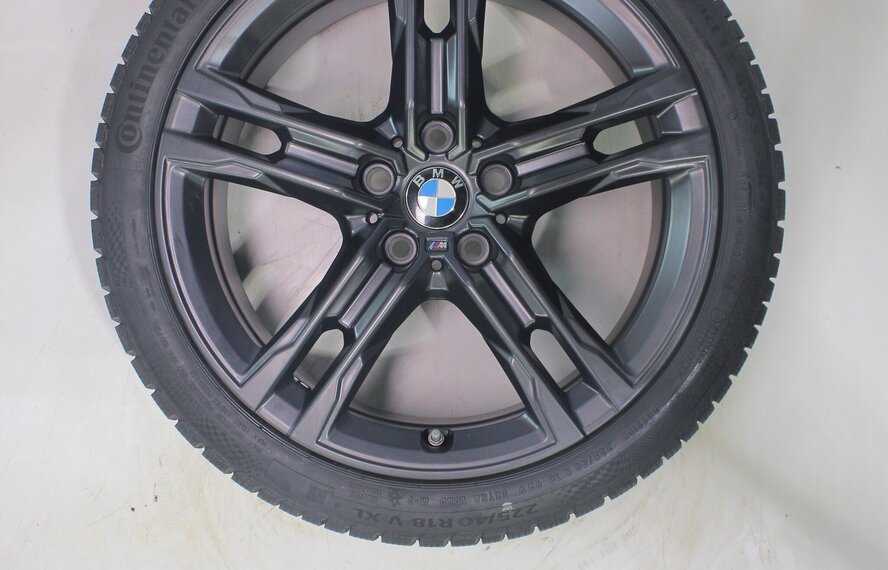 BMW BMW 1 2 Serie F40 F44 2 Serie Gran Coupé 556M 18 Zoll Felgen Continental Runflat Winterreifen Original