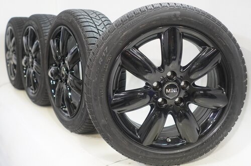 Mini Mini Clubman F54 528 17 Zoll Felgen Pirelli Winterreifen Original