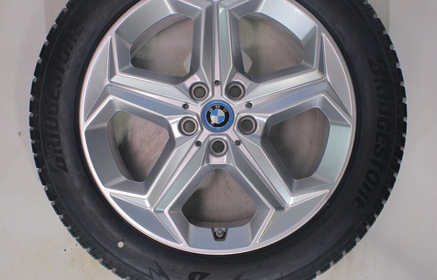 BMW BMW X1 iX1 U11 BEV X2 iX2 U10 865 18 Zoll Felgen Bridgestone Winterkompletträder Neu Original