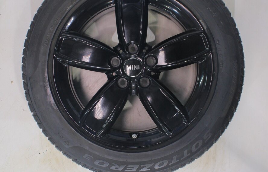 Mini Mini Countryman F60 531 17 Zoll Felgen Pirelli Winterkompletträder Original