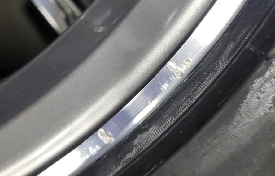 BMW BMW 1 2 er F40 F44 2 er Gran Coupe 550M 17 Zoll Felgen Pirelli Runflat Winterkompletträder Original