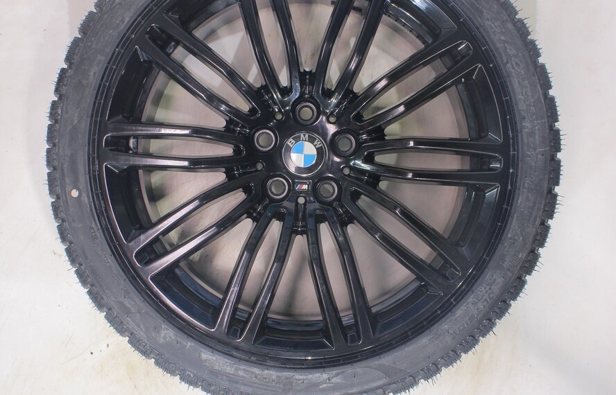 BMW BMW 5 er G30 G31 8 er G14 G15 G16 664M 19 Zoll Felgen Pirelli Runflat Winterkompletträder Neu Original