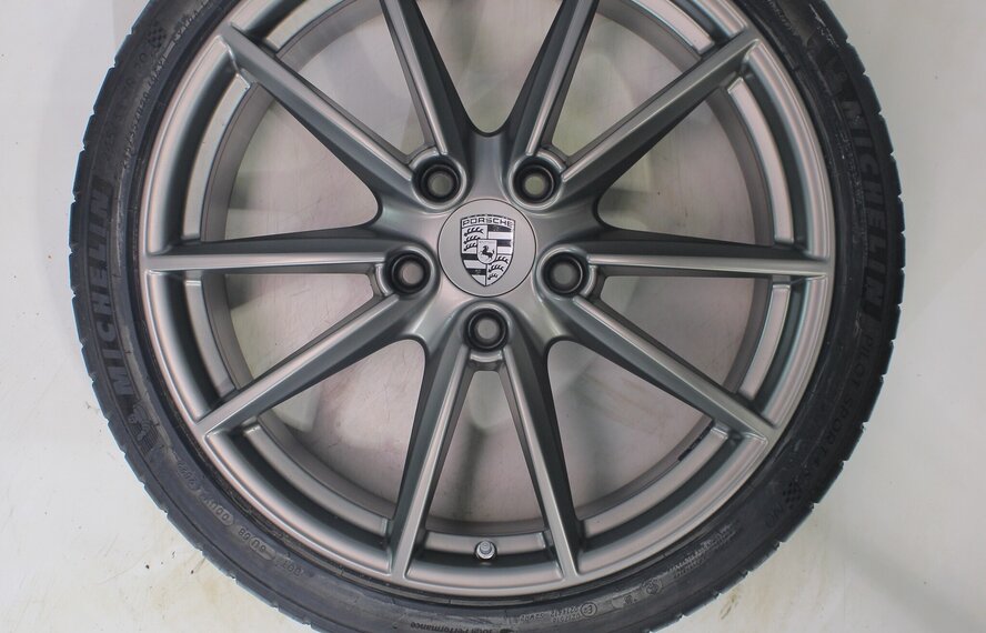 Porsche Porsche 911 992 Carrera S 4S Targa 4S 20 & 21 Zoll Felgen Michelin Sommerkompletträder Neu Original