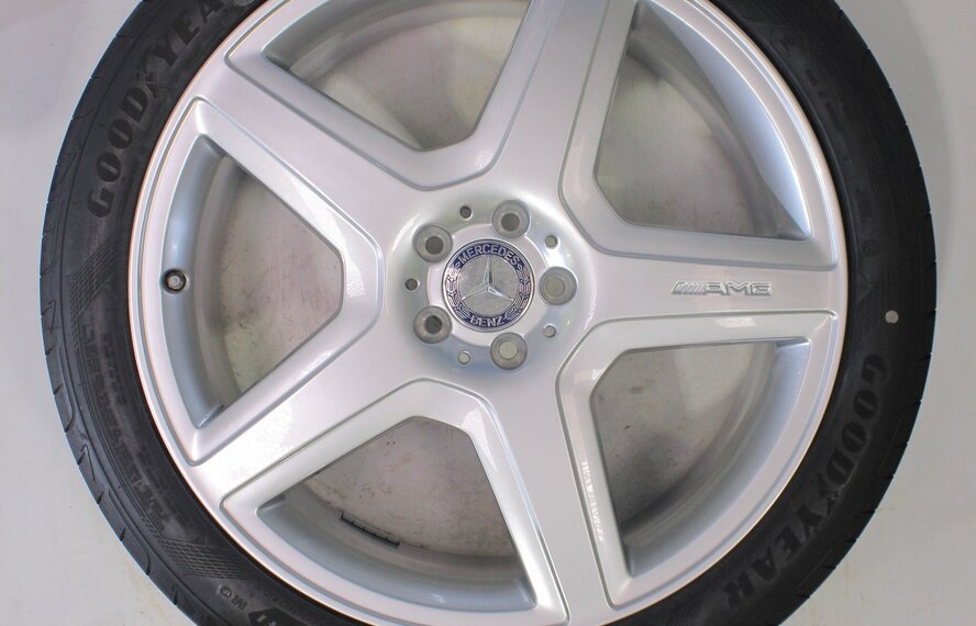 Mercedes Mercedes GLE ML W166 21 Zoll Felgen Goodyear Sommerkompletträder Original