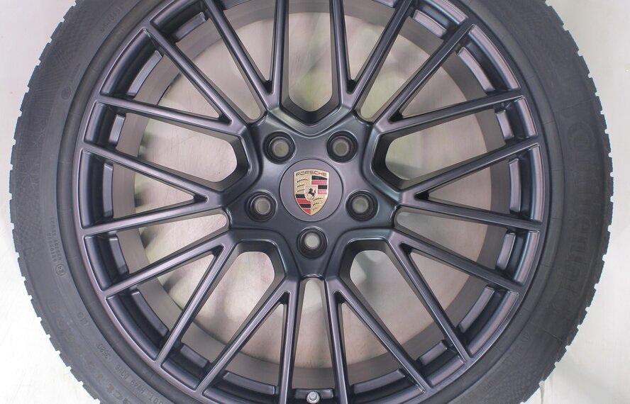 Porsche Porsche Cayenne Coupé 21 Zoll Felgen Continental Winterkompletträder Original
