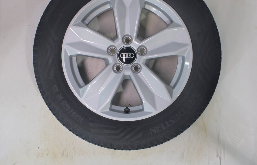 Audi Audi A1 S1 82A 8X 15 Zoll Felgen Vredestein All-Season (4 Jahreszeiten) Original