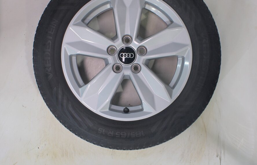 Audi Audi A1 S1 82A 8X 15 Zoll Felgen Vredestein All-Season (4 Jahreszeiten) Original