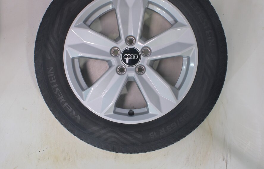 Audi Audi A1 S1 82A 8X 15 Zoll Felgen Vredestein All-Season (4 Jahreszeiten) Original