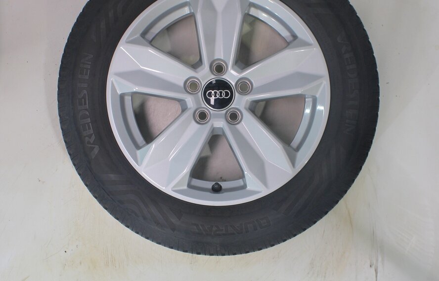 Audi Audi A1 S1 82A 8X 15 Zoll Felgen Vredestein All-Season (4 Jahreszeiten) Original