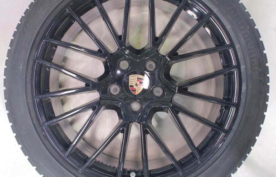 Porsche Porsche Cayenne Coupé 21 Zoll Felgen Continental Winterkompletträder Original