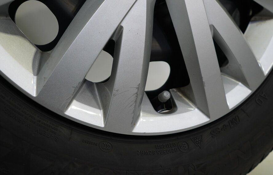 Volkswagen Volkswagen Golf 5 6 7 8 16 Zoll Felgen Nexen Winterkompletträder Original