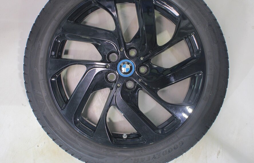 BMW BMW i3s 428 19 Zoll Felgen Goodyear Winterkompletträder Original