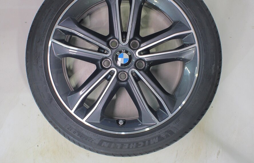 BMW BMW 1 2 er F40 F44 2 er Gran Coupé 549 17 Zoll Felgen Michelin Sommerkompletträder Original