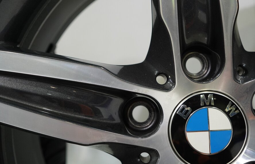 BMW BMW 1 2 er F20 F21 F22 F23 379 17 Zoll Felgen Bridgestone Runflat Winterkompletträder Neu Original