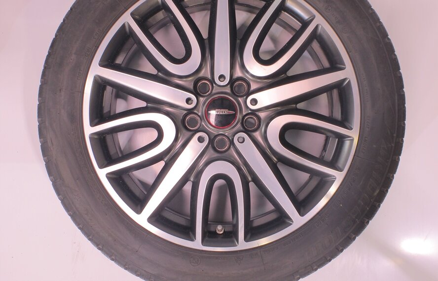 Mini Mini Countryman F60 JCW529 18 Zoll Felgen Bridgestone Runflat Winterkompletträder Original