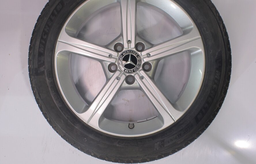 Mercedes Mercedes A B CLA Klasse W177 C118 W247 17 Zoll Felgen Michelin Winterkompletträder Original