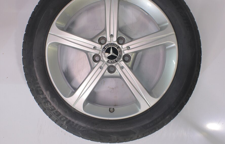 Mercedes Mercedes A B CLA Klasse W177 C118 W247 17 Zoll Felgen Bridgestone Winterkompletträder Original