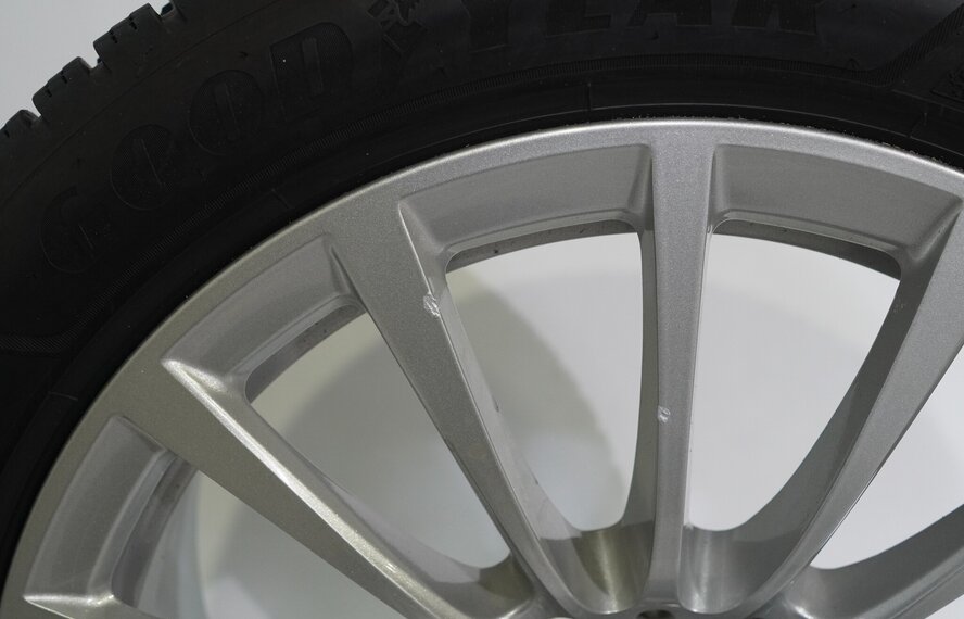 BMW BMW 5 er G30 G31 8 er G14 G15 G16 619 18 Zoll Felgen Goodyear Winterkompletträder Original