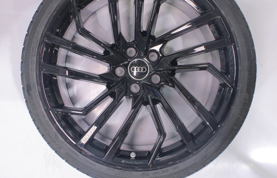 Audi Audi RS4 RS5 B9 20 Zoll Felgen Continental Winterkompletträder Neu Original