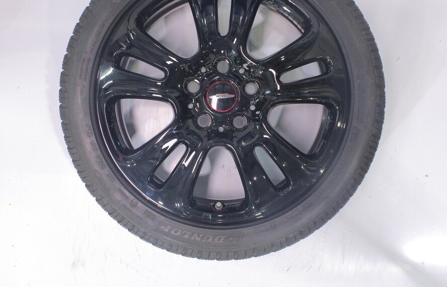 Mini Mini Cooper / S / One / Cabrio F55 F56 F57 JCW510 17 Zoll Felgen Dunlop Runflat Winterkompletträder Original