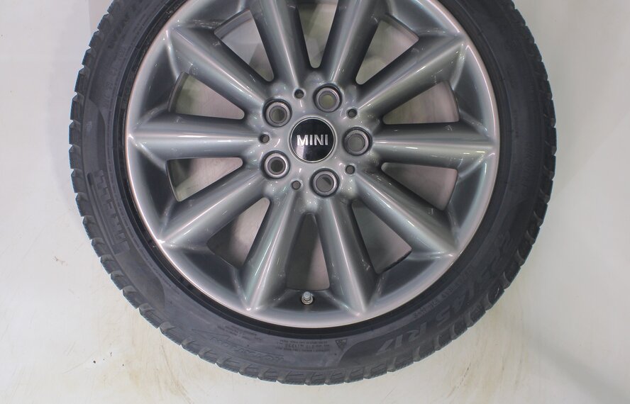 Mini Mini Clubman F54 518 17-Zoll-Felgen Pirelli Runflat Winterkompletträder Original