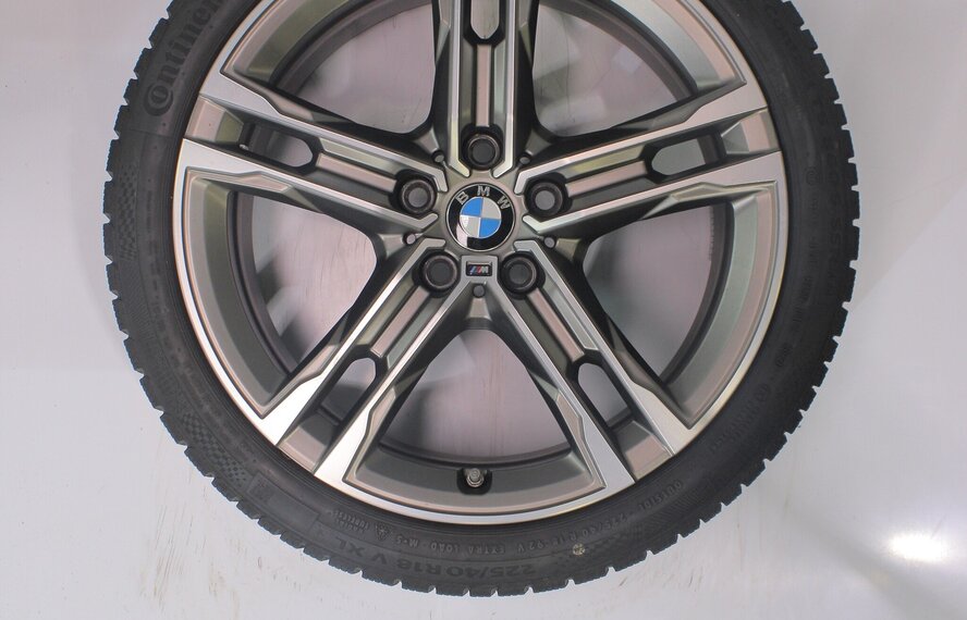 BMW BMW 1 2 er F40 F44 2 er Gran Coupe 556M 18 Zoll Felgen Continental Runflat Winterkompletträder Original
