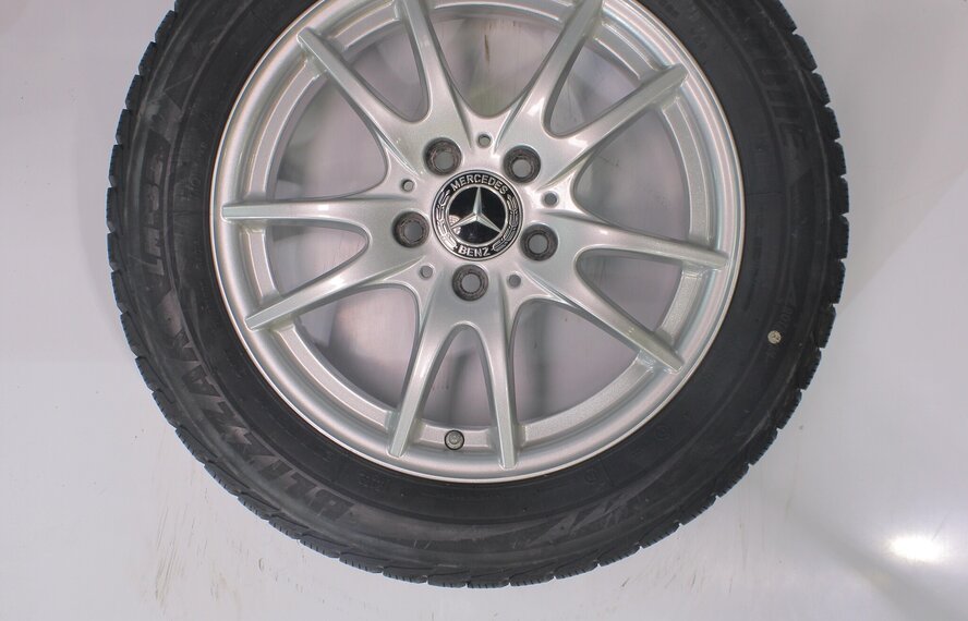 Mercedes Mercedes A B CLA Klasse W176 W117 W246 16 Zoll Felgen Bridgestone Winterkompletträder Original