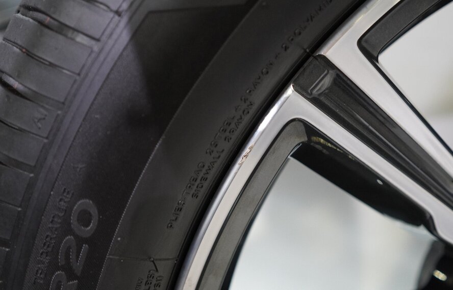 BMW BMW X5 G05 X6 G06 740M 20 Zoll Felgen Hankook Runflat Sommerkompletträder Original