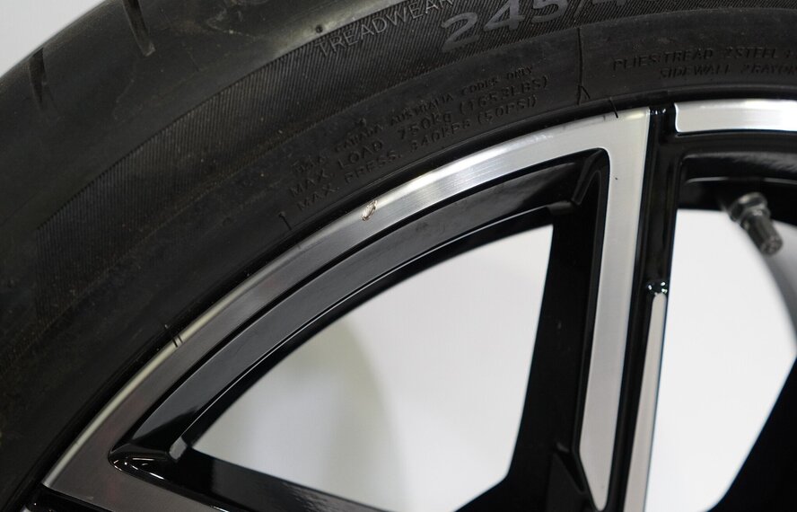 BMW BMW 4 er i4 G26 859M 19 Zoll Felgen Hankook Sommerkompletträder Original