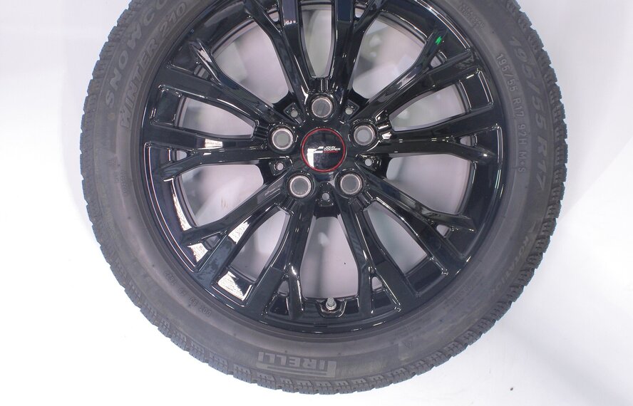 Mini Mini Cooper J01 JCW991 17 Zoll Felgen Pirelli Winterkompletträder Original