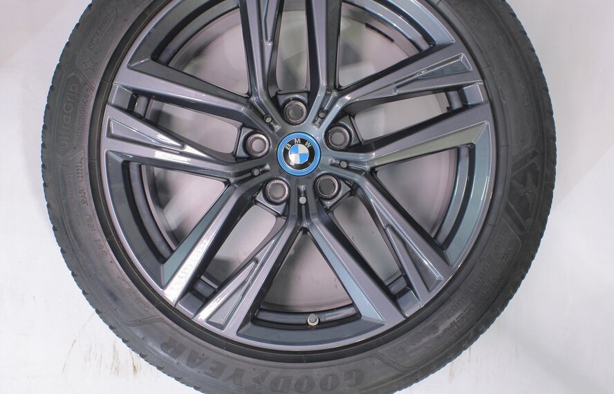 BMW BMW 4 er i4 G26 853 18 Zoll Felgen Goodyear Winterkompletträder Neu Original