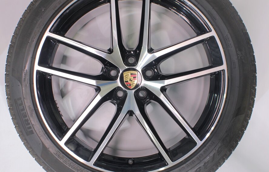Porsche Porsche Macan II + III 95B 20 Zoll Felgen Pirelli Winterkompletträder Original