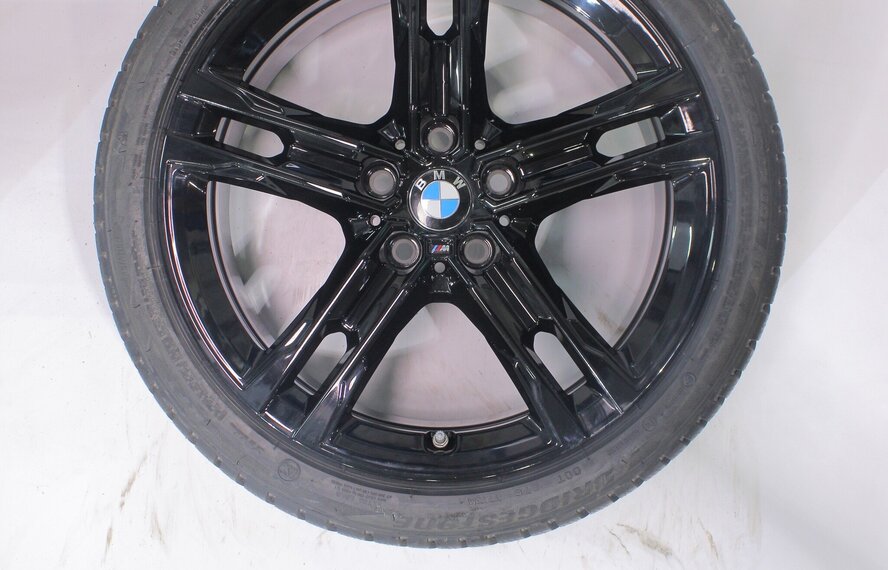 BMW BMW 1 2 er F40 F44 2 er Gran Coupe 556M 18 Zoll Felgen Bridgestone Runflat Winterkompletträder Neu Original