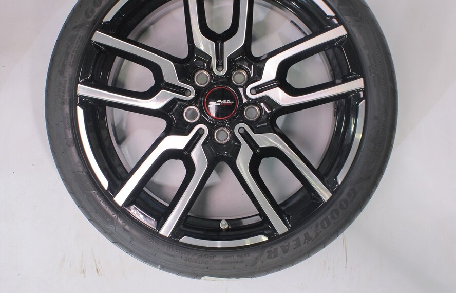 Mini Mini J05 Aceman 960 18 Zoll Felgen Goodyear Sommerkompletträder Original