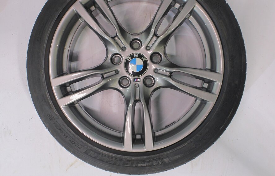 BMW BMW 3 4 er F30 F31 F32 F33 F36 400M 18 Zoll Felgen Michelin Sommerkompletträder Original