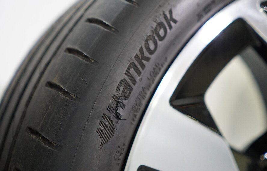 Mini Mini F65 / F66 One / Cooper / Cooper D / Cooper S 958 18 Zoll Felgen Hankook Sommerkompletträder Original