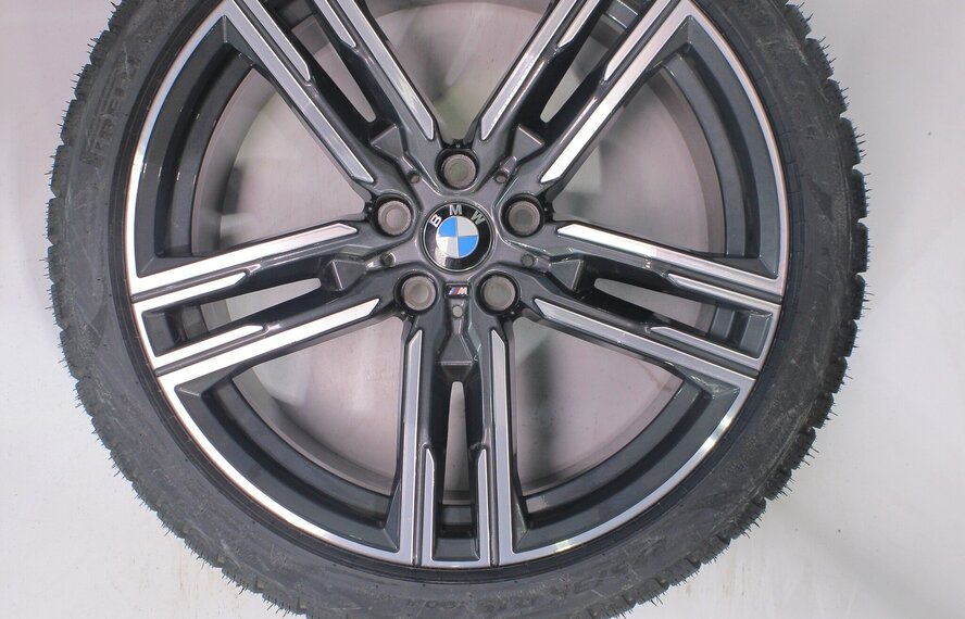 BMW BMW 5 er G30 G31 8 er G14 G15 G16 727M 19 Zoll Felgen Pirelli Runflat Winterkompletträder Neu Original