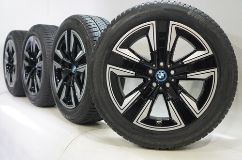 BMW BMW iX3 G08 842 19 Zoll Felgen Pirelli Runflat Winterkompletträder Original