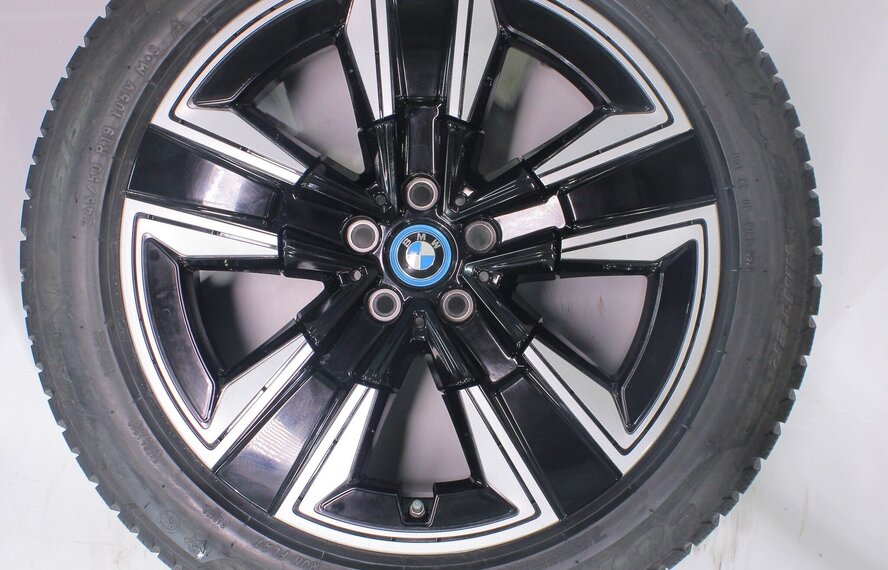 BMW BMW iX3 G08 842 19 Zoll Felgen Pirelli Runflat Winterkompletträder Original