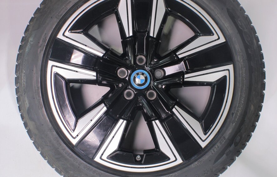 BMW BMW iX3 G08 842 19 Zoll Felgen Pirelli Runflat Winterkompletträder Original