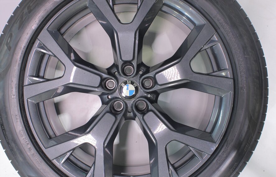 BMW BMW X7 G07 752 21 Zoll Felgen Pirelli Runflat Sommerkompletträder Original