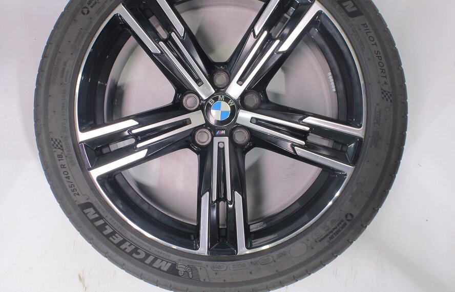 BMW BMW 2 er 3 er 4 er G20 G21 G22 G42 848M 18 Zoll Felgen Michelin Sommerkompletträder Original