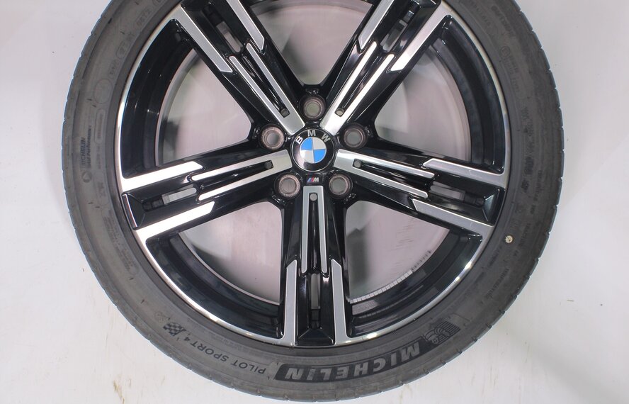 BMW BMW 2 er 3 er 4 er G20 G21 G22 G42 848M 18 Zoll Felgen Michelin Sommerkompletträder Original
